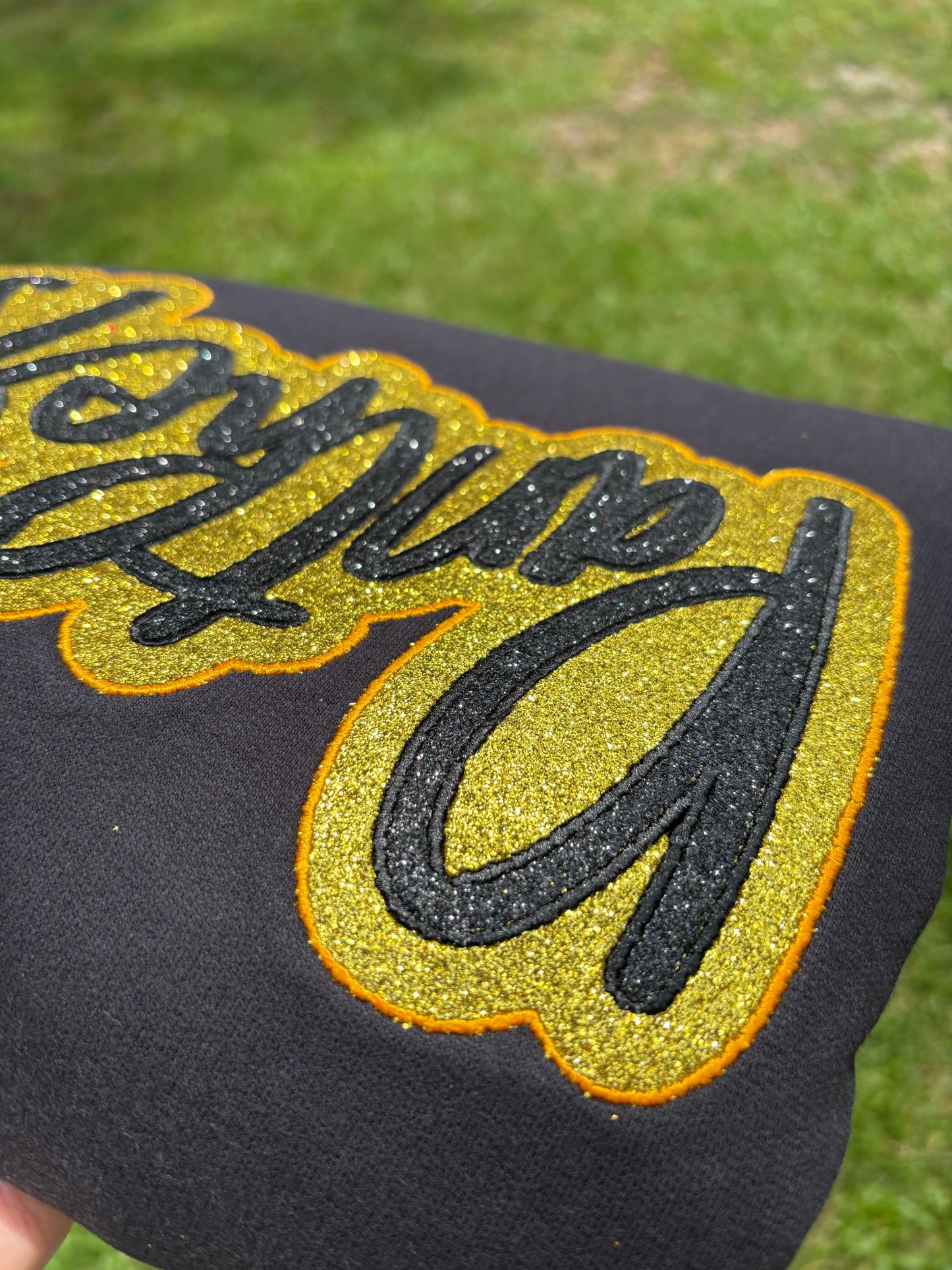 Double Stitch Glitter Mascot Embroidery