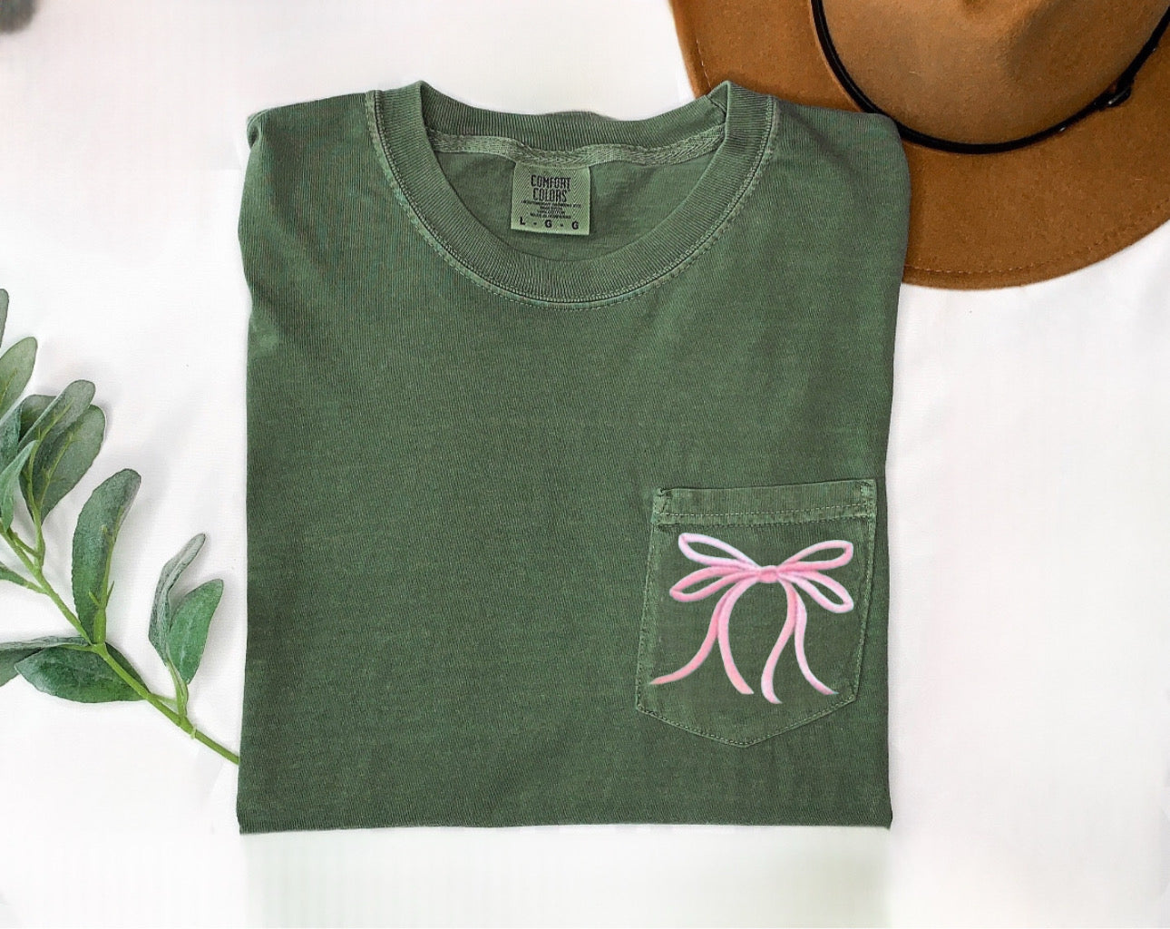 Embroidered Bow Pocket Tee